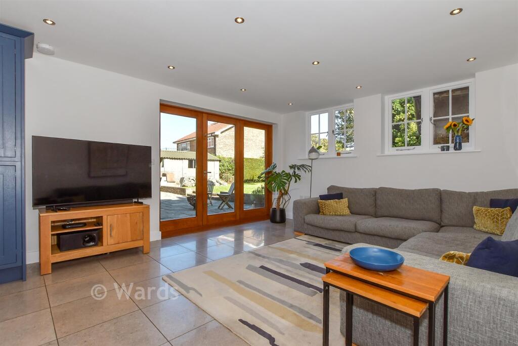 Kitchen/Family Room