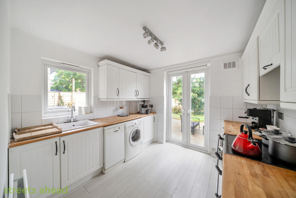 f2c14e6f-0b8d-4d2...