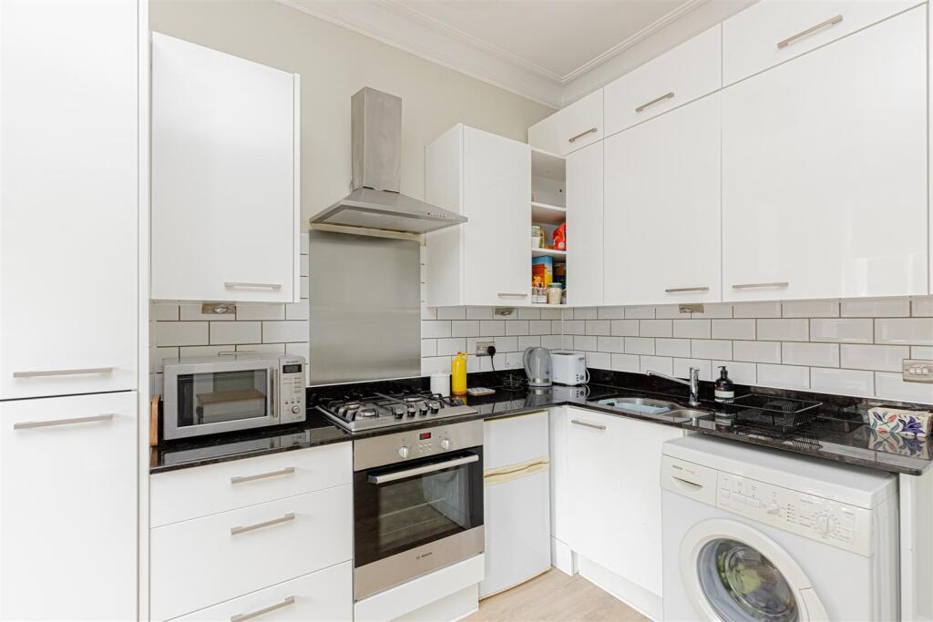 Claremont Square (8).jpg