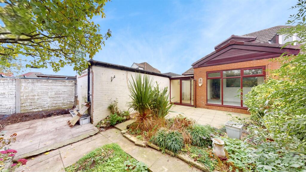 Humber Crescent Rear Garden