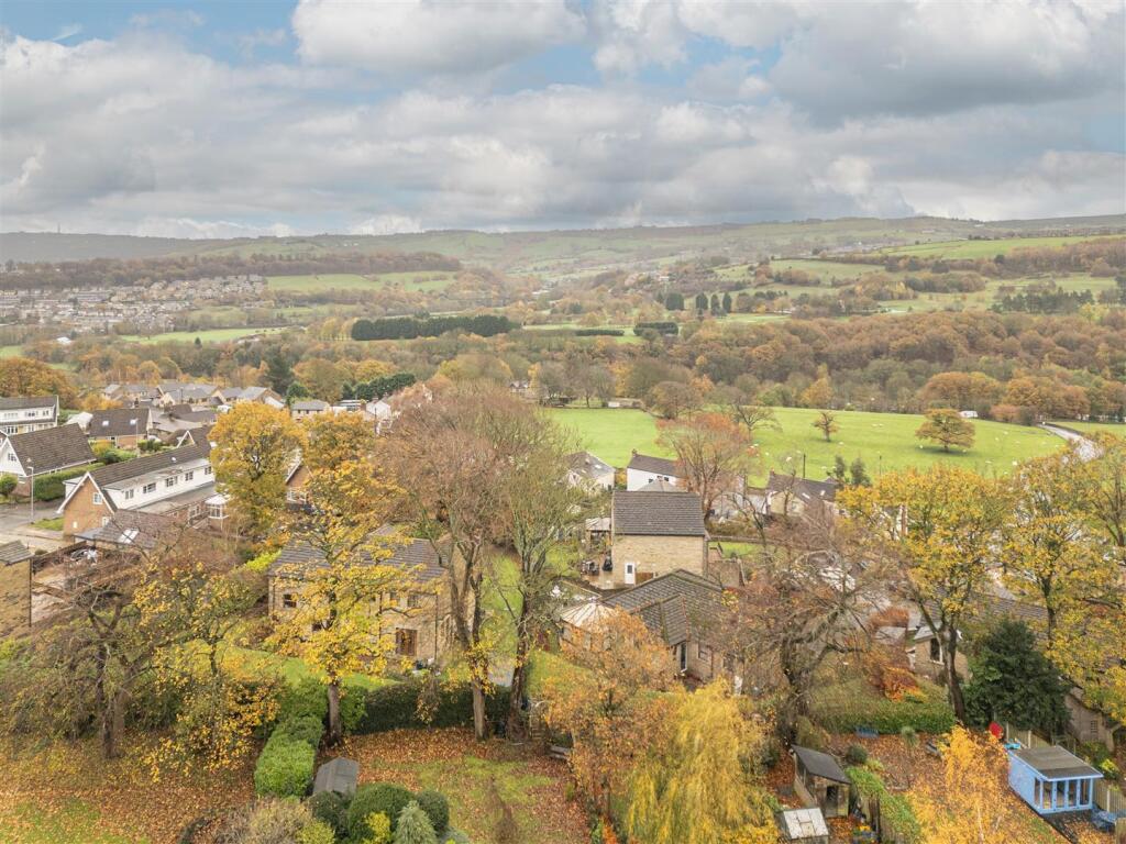 41 - 15 Trenance Gardens HX4 8NN.jpg