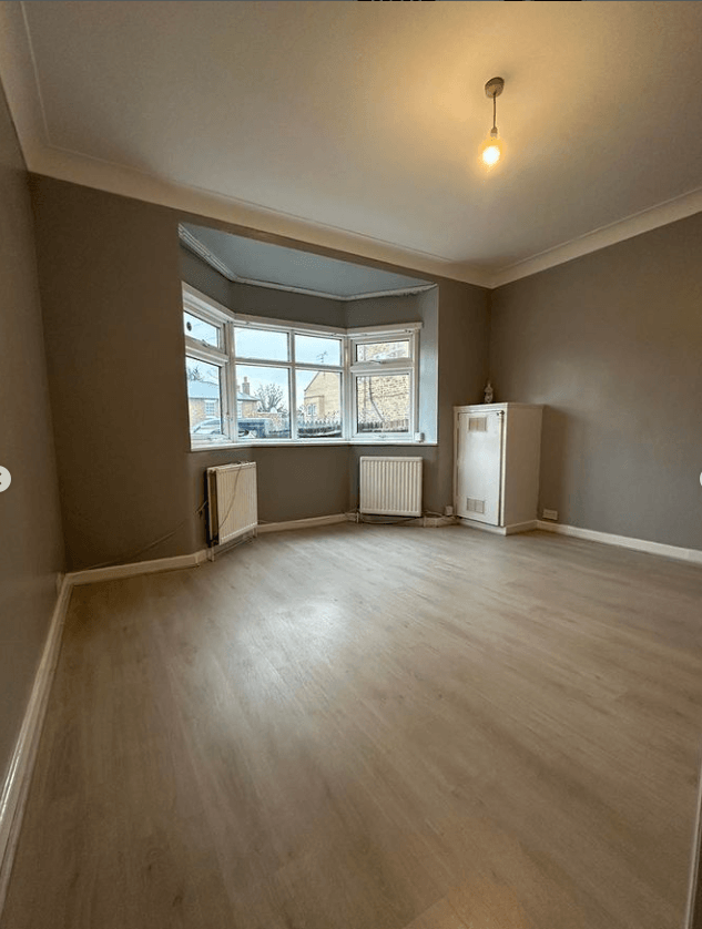 Charming 2 bedrooms flat at Enfield