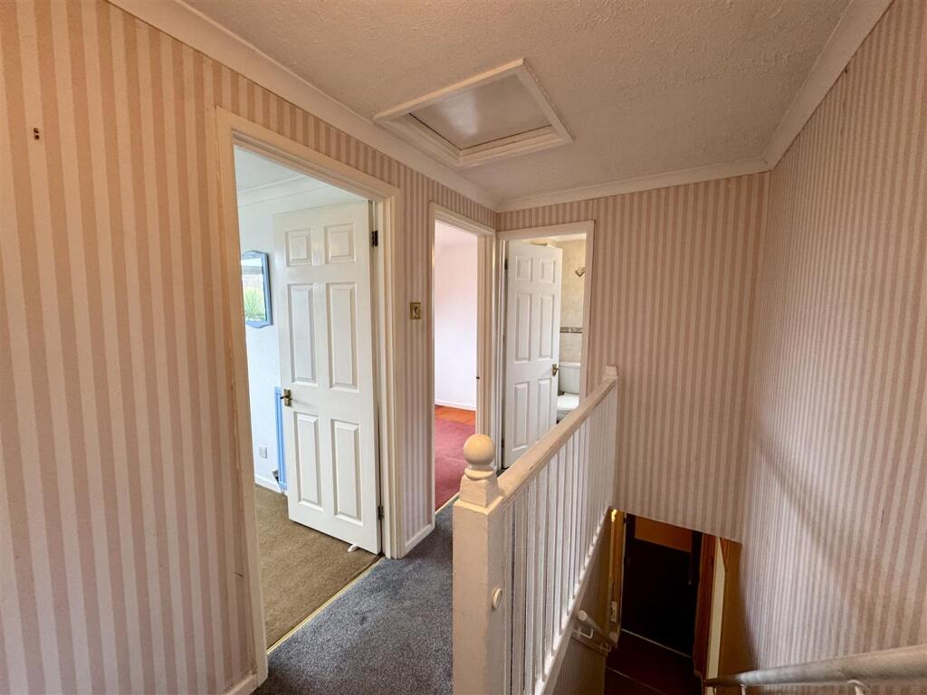 FIRST FLOOR STAIRS AND LANDING