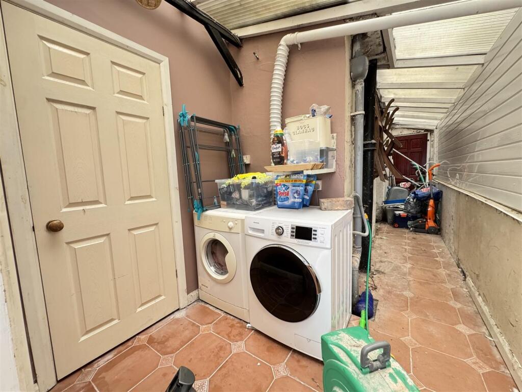 IMG_9578 (Large).JPG