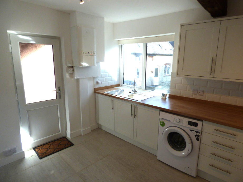 Fitted Kitchen
