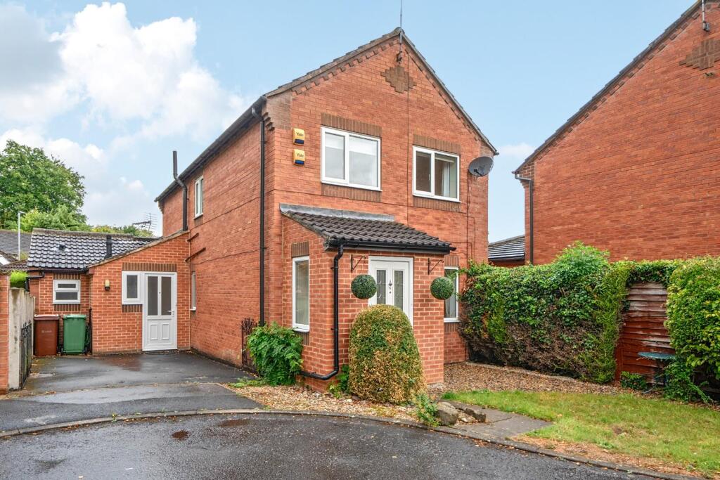 front of propety.jpg