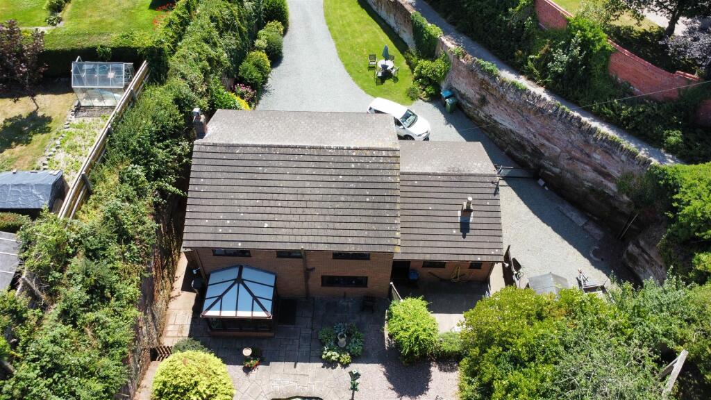 dji_fly_20250702_142506_763_1751462768930_photo_op