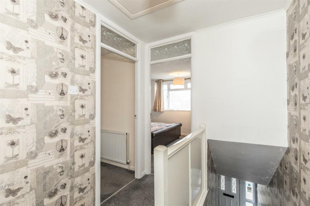 STAIRS &amp; FIRST FLOOR LANDING