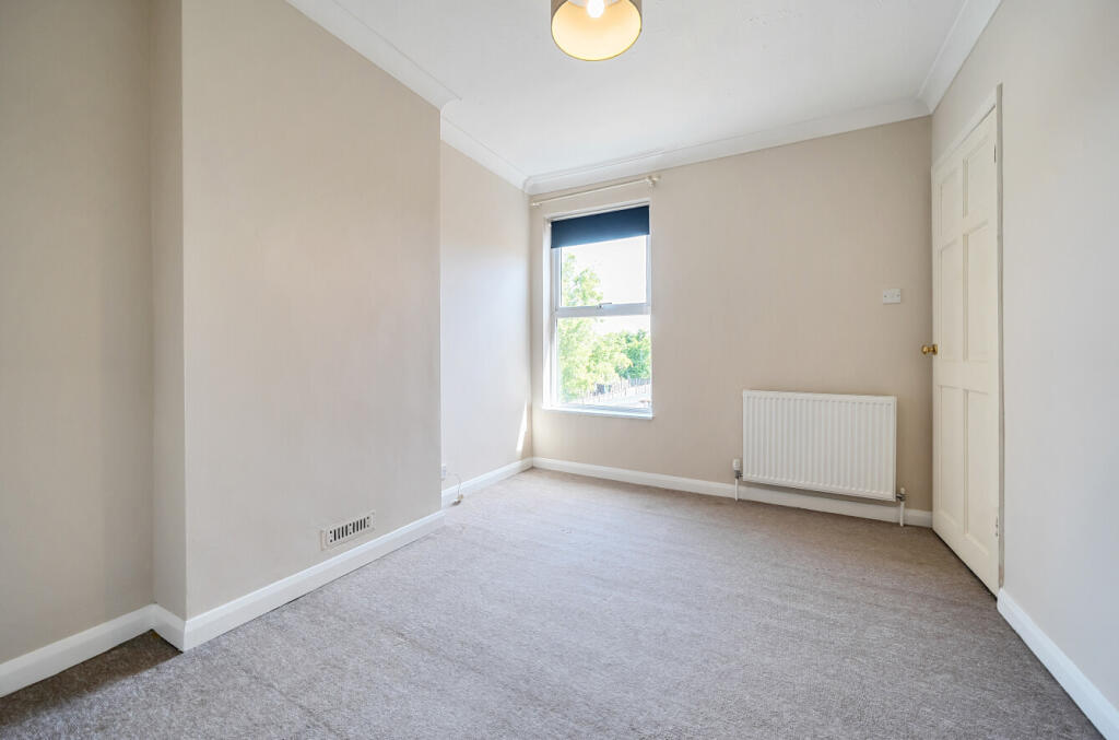 1291171-2-6824f5b...