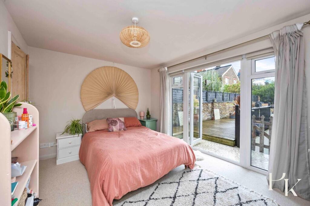 New Church Road, 233C-007.JPG