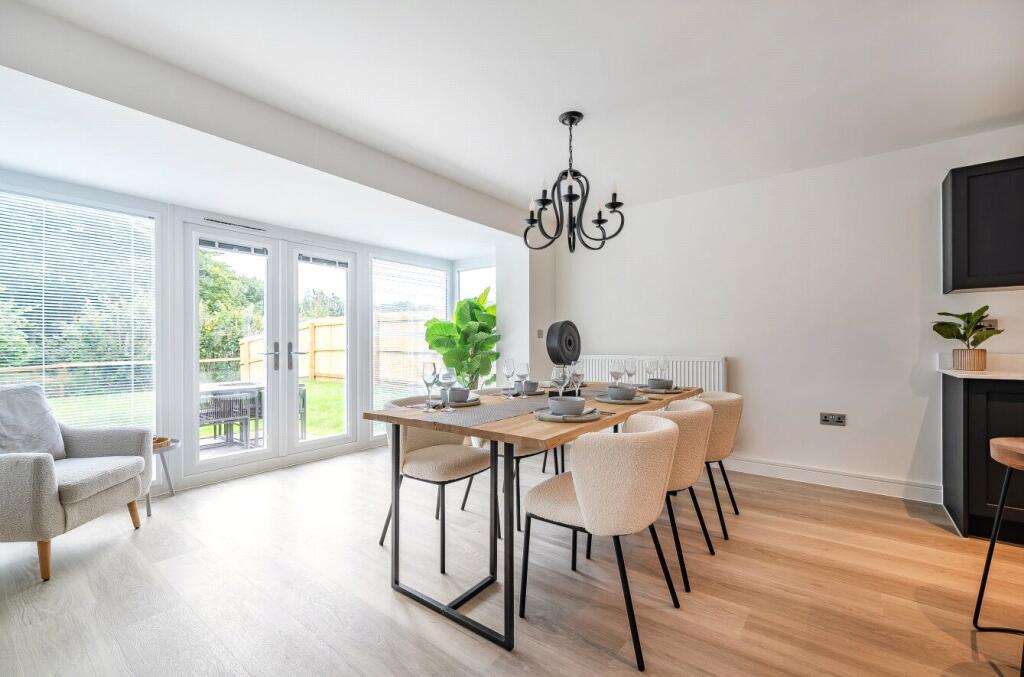 1320772-9-686bc4a...