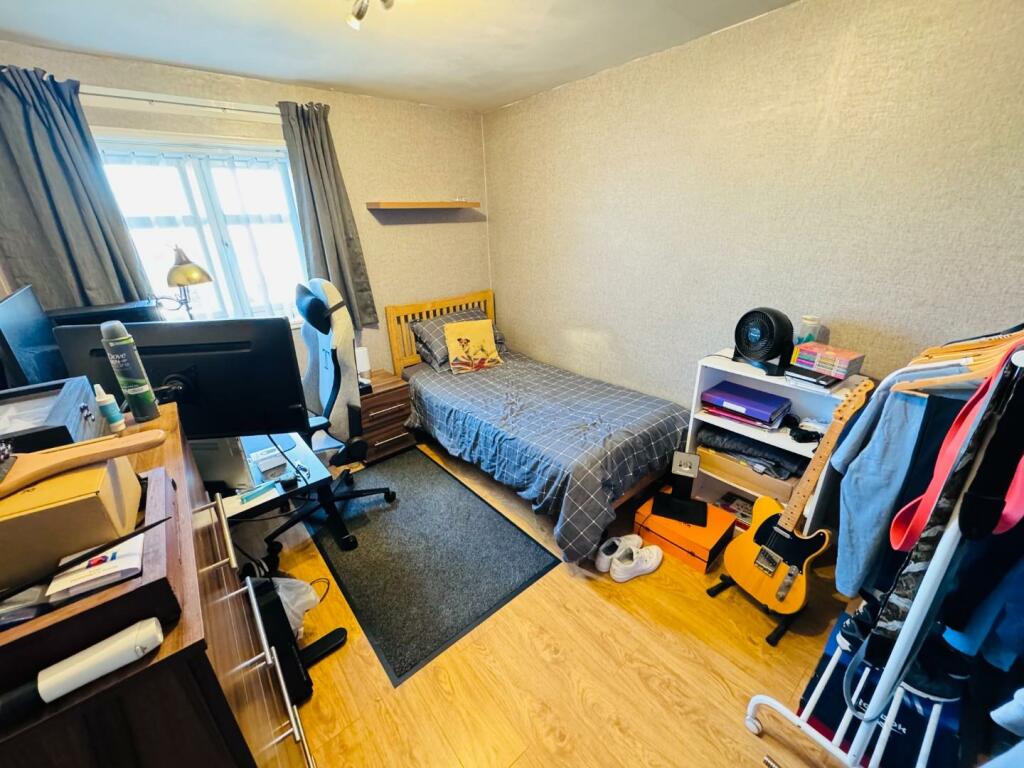 BEDROOM TWO