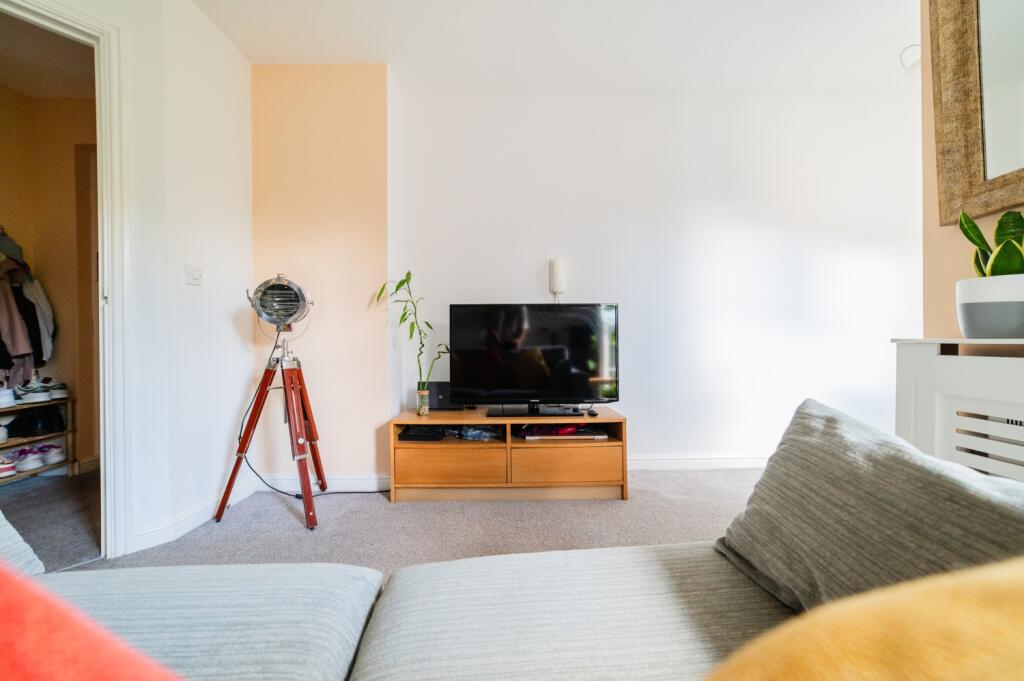 Award-winning Media team on EVERY Listing_20