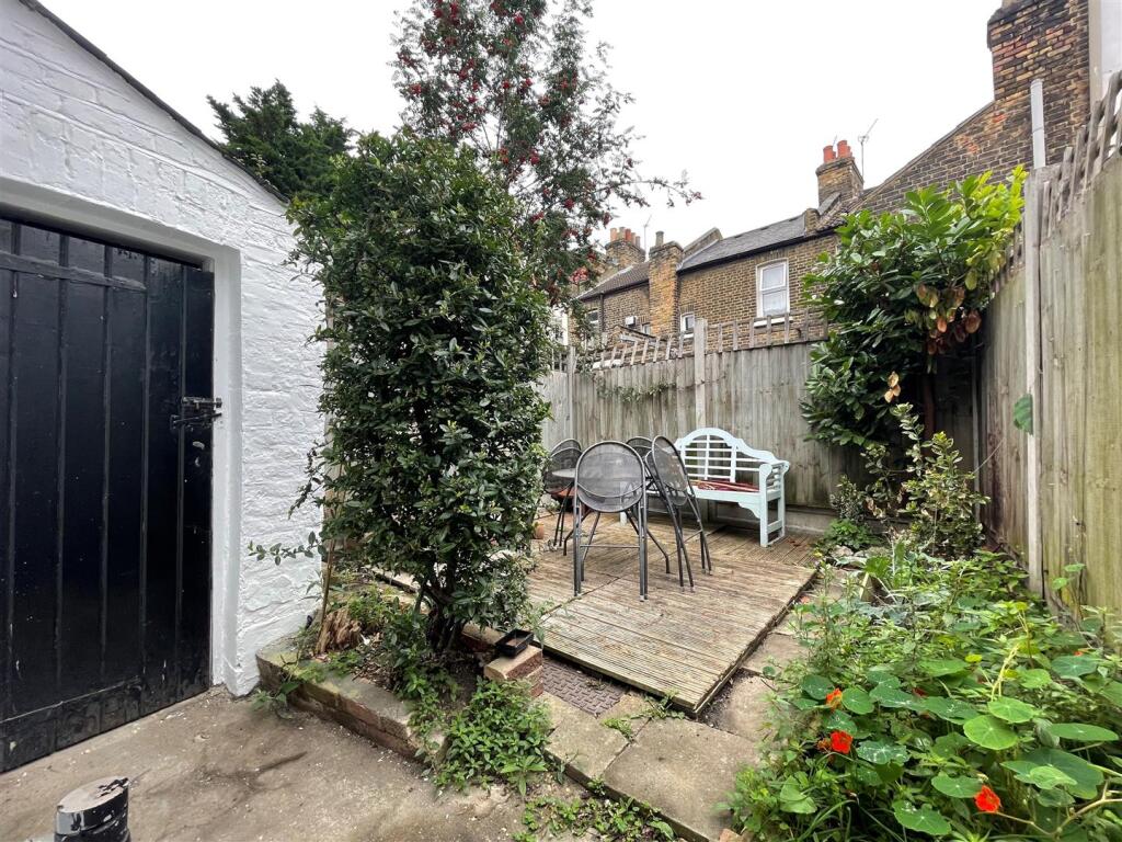 Garden 2.jpg