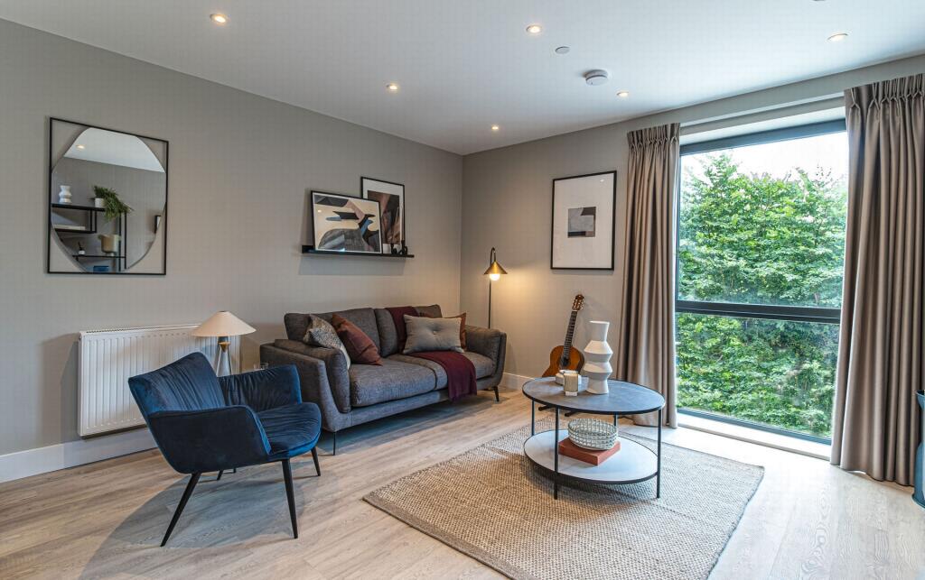 Ascot Road, Watford, WD18