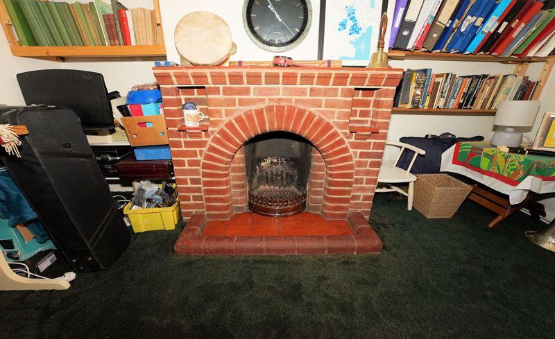 Claygate style fireplace
