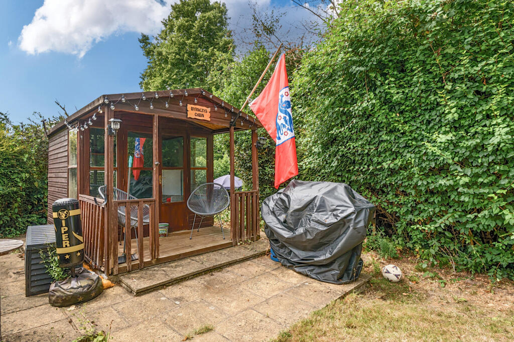 1317332-19-686ec8...