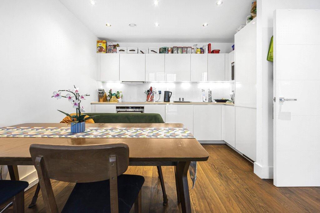 Kitchen/Reception