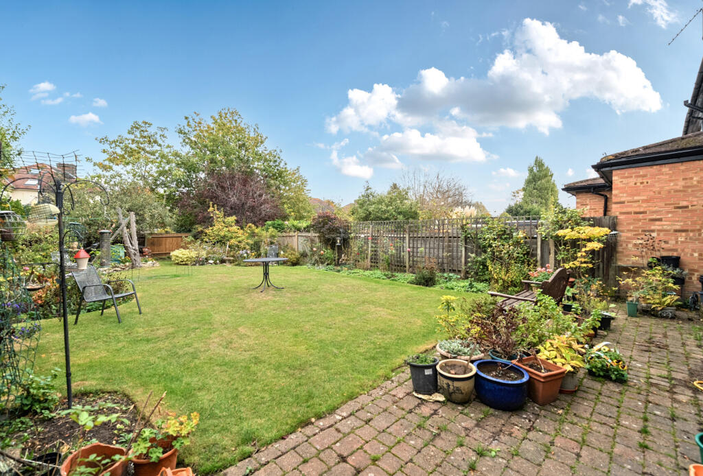 1365470-11-68e90a...