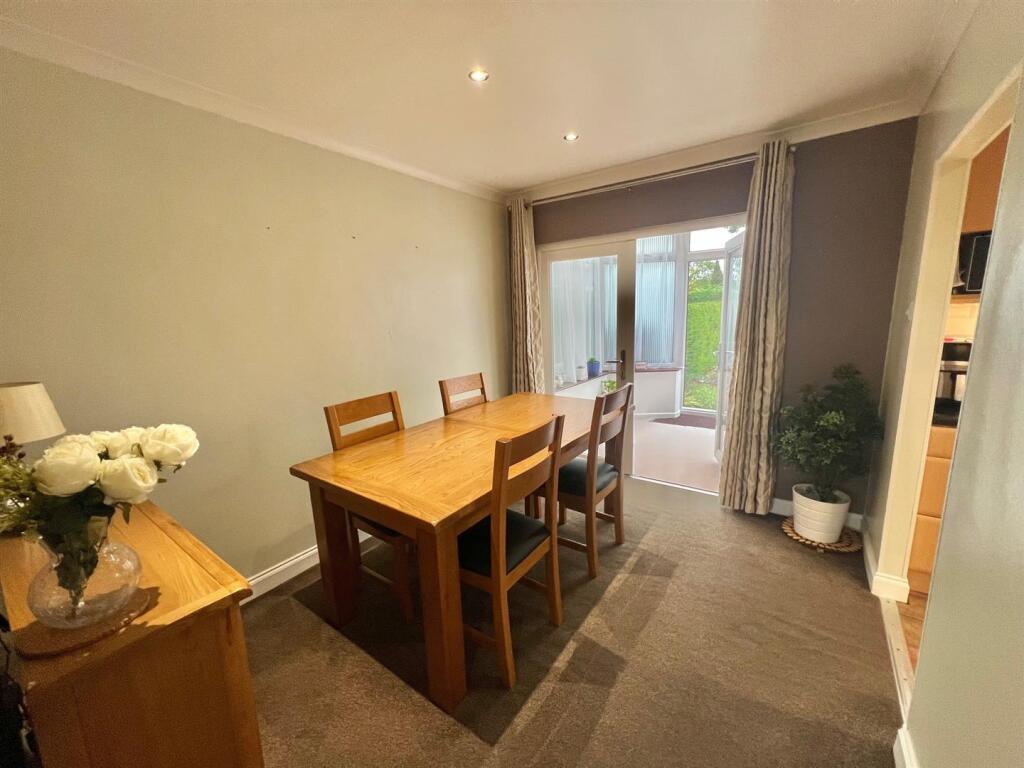 Bramleys Estate Agents - The Drive - Hipperholme (