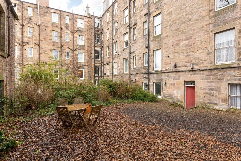 Montgomery Street 37