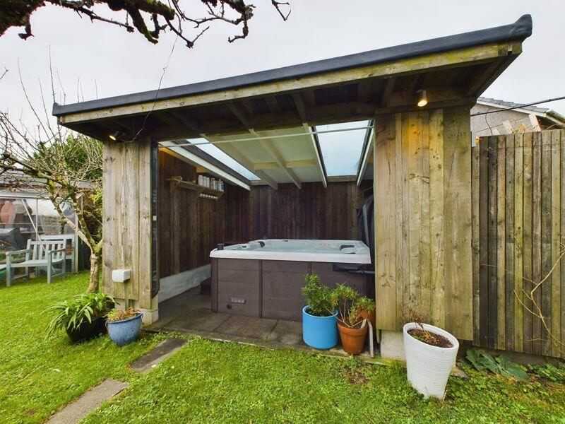 hot tub