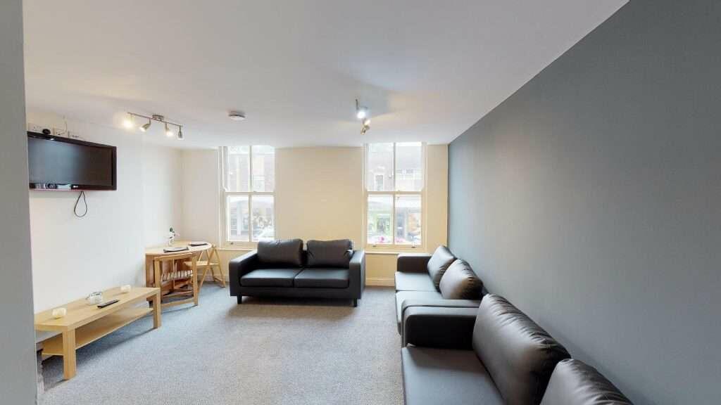 Flat_3_498_Glossop_Road