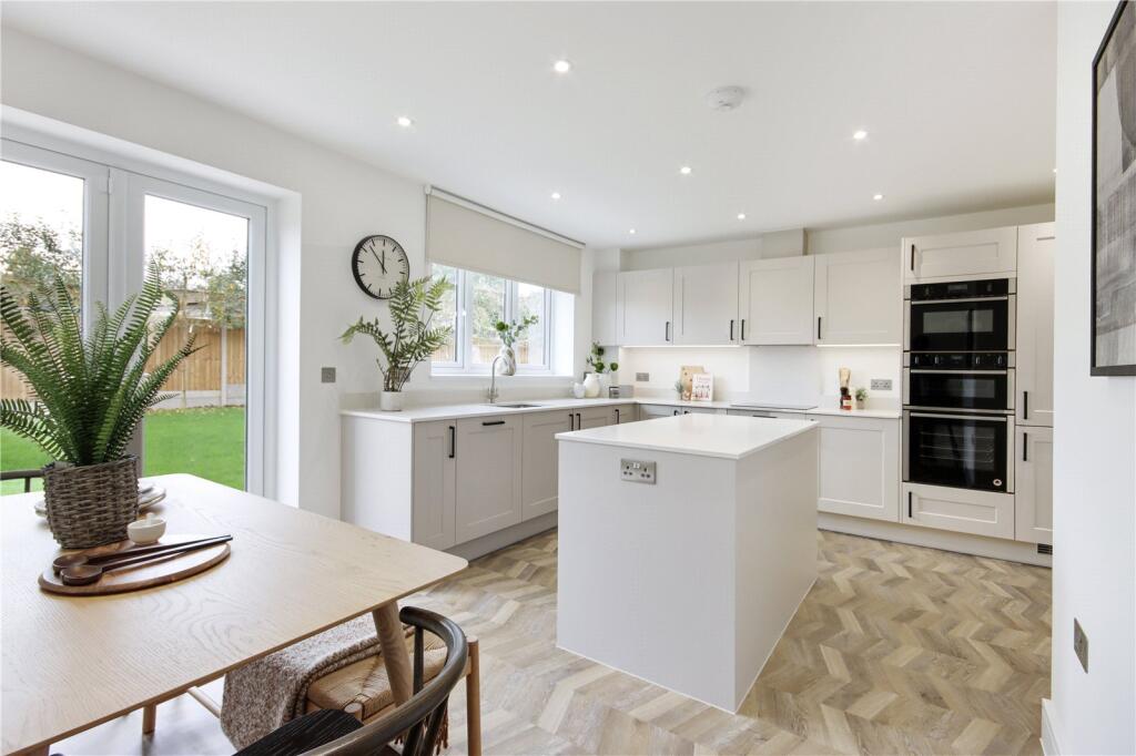 Plot 19 Kitchen Dine