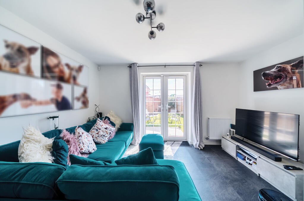 1315302-16-686d45...