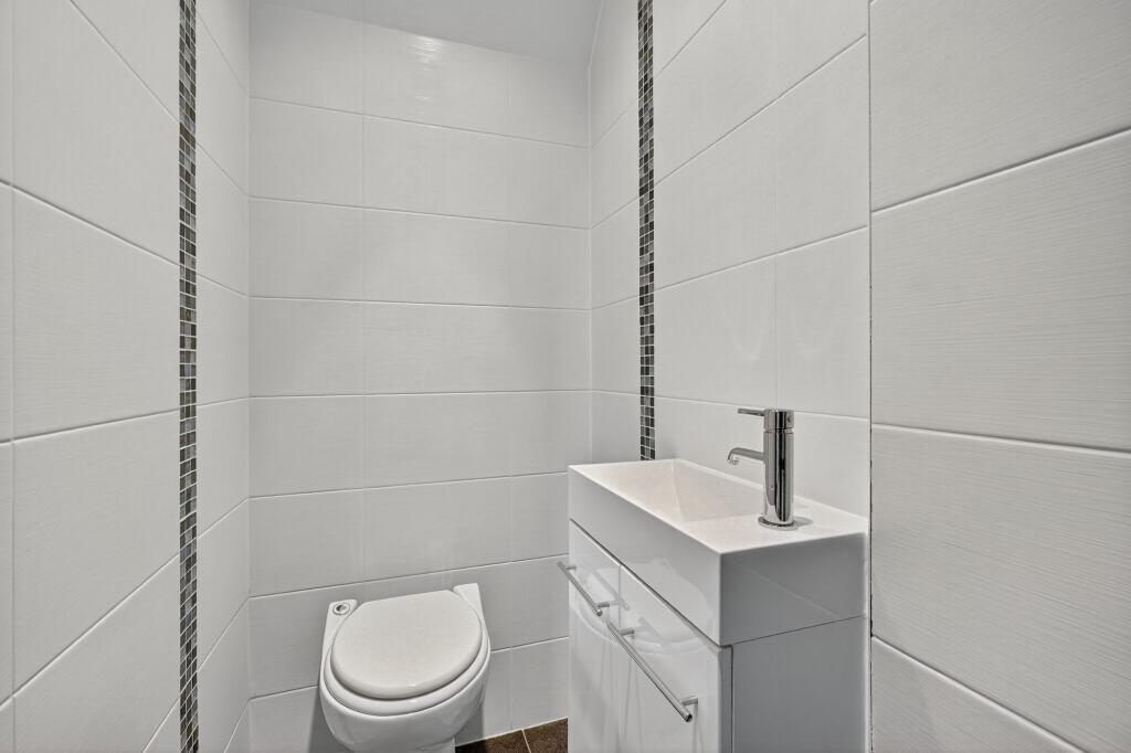 Master WC