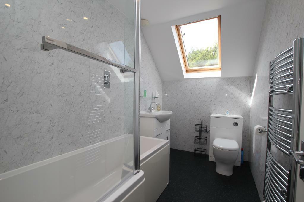 bath1.JPG