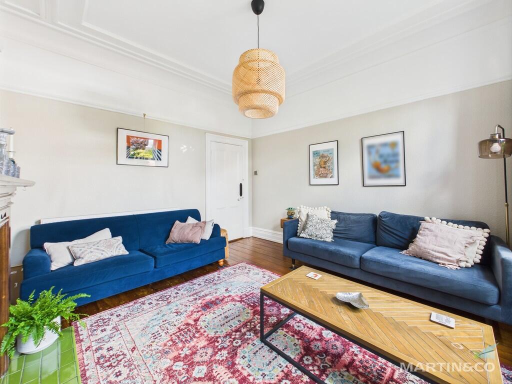 CAM03111G0-PR0330...