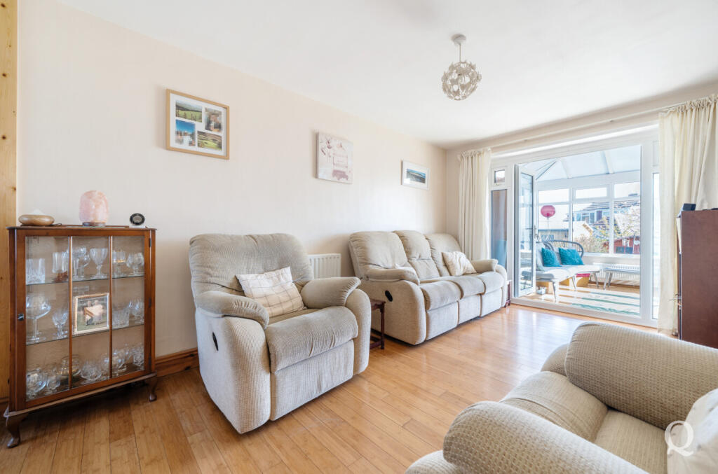 c584dd45-bfb2-4b5...