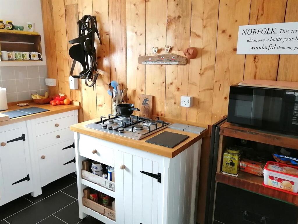 Kitchen Picture Two.jpg