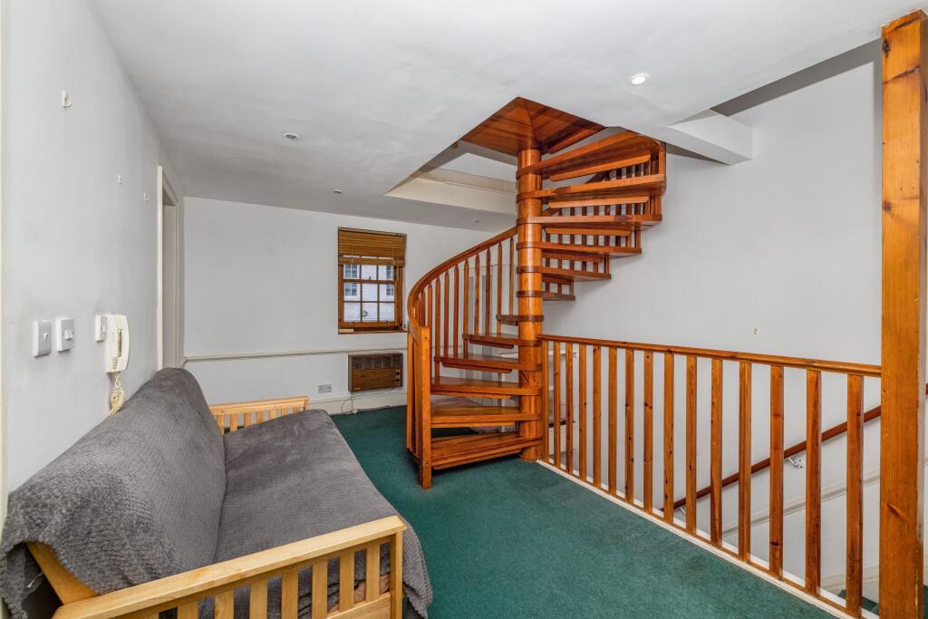 2A &amp; 2B, Chippenham Mews, Maida Vale, London, W9 2AW