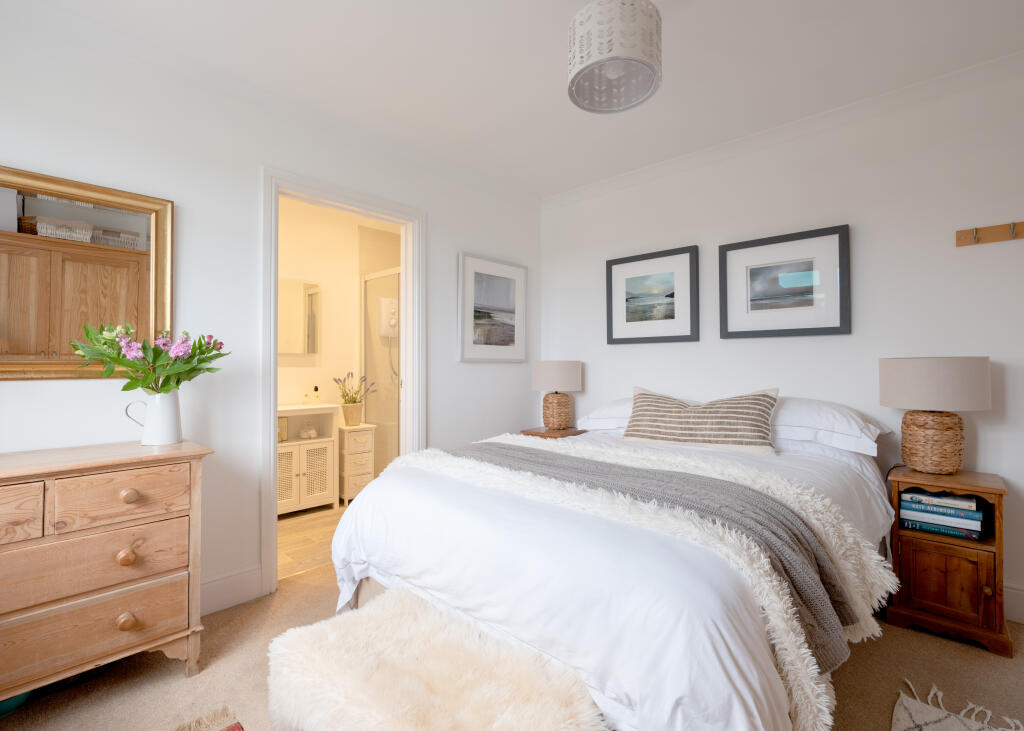 6724c4fad39c2_Trelawney Court 1-1