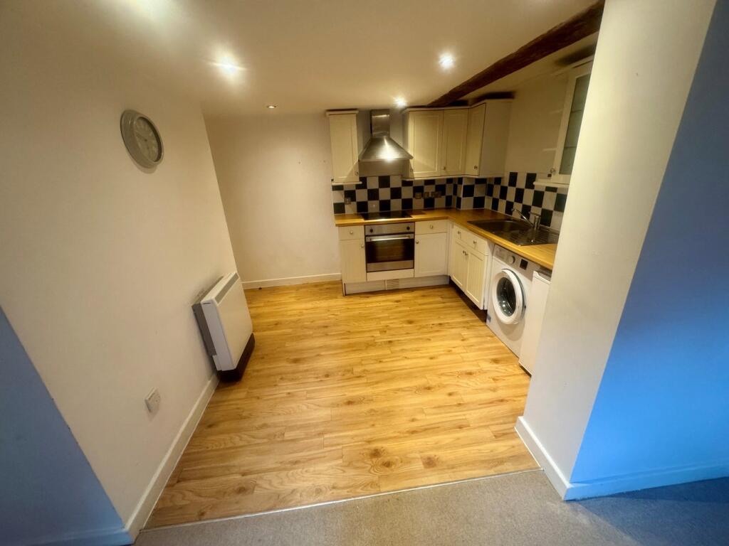 Fitted Kitchen