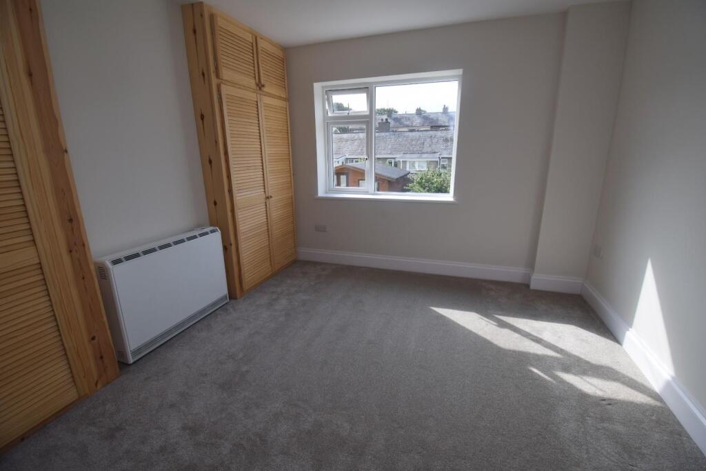 Bedroom 2.JPG