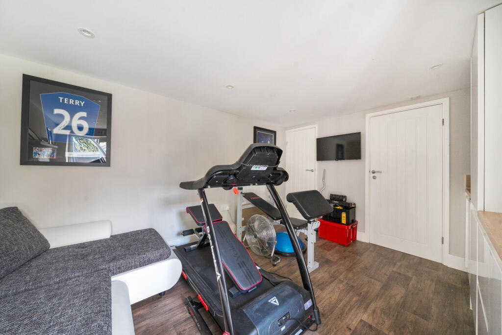 1306879-23-68484f...