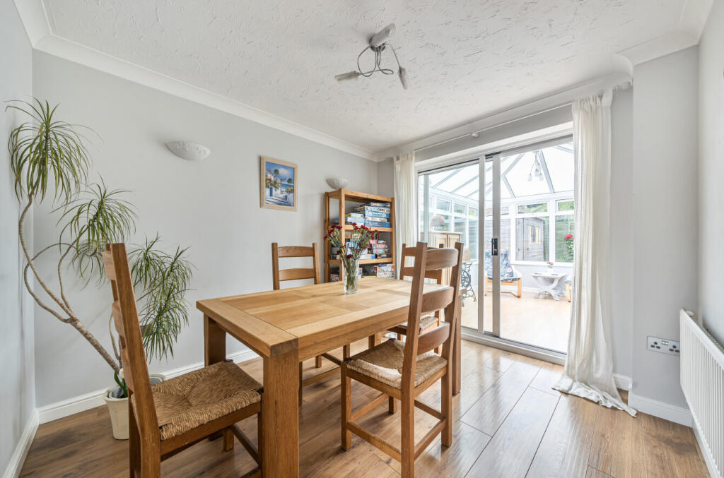 1328475-4-6882504...