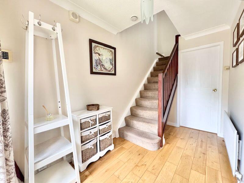 Entrance hall view 2