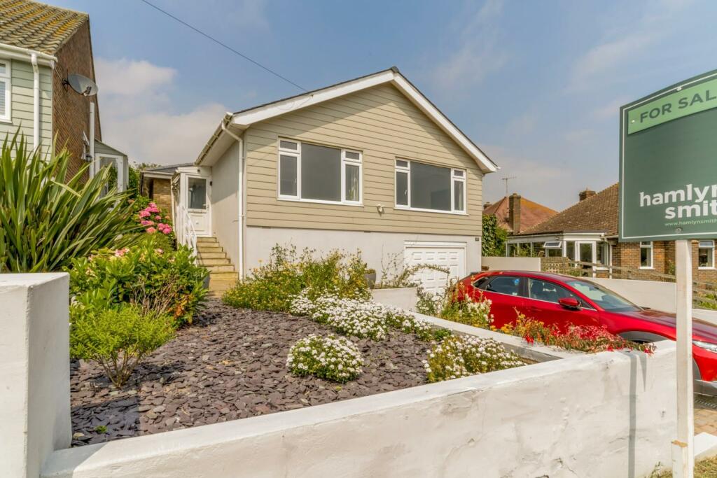 157 Rodmell Avenue-2.jpg