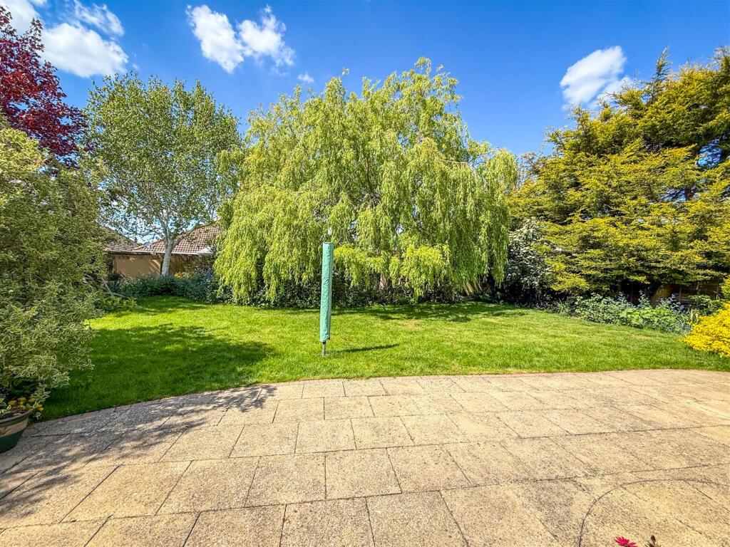 ALTERNATE VIEW OF GARDEN