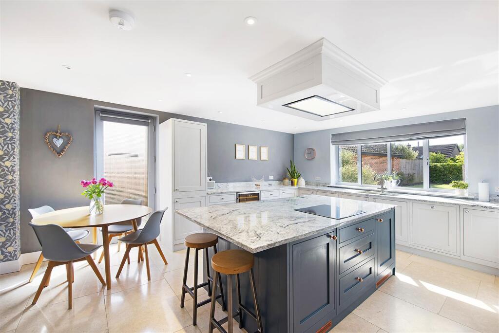 Ashfield House ph19.jpg