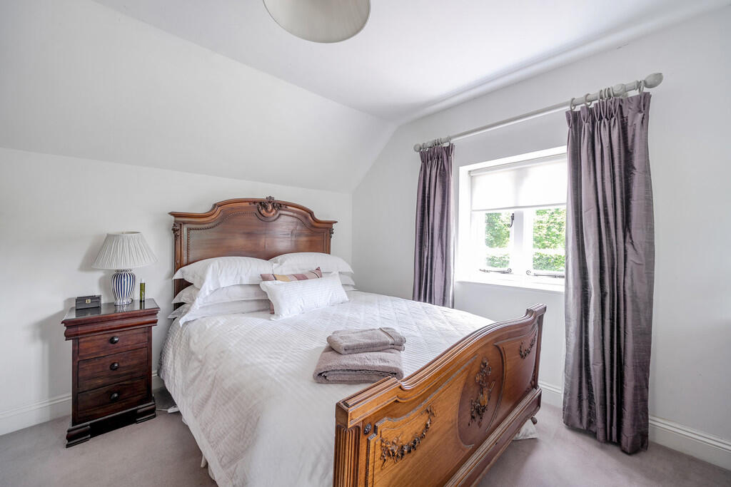 1297474-3-6838486...