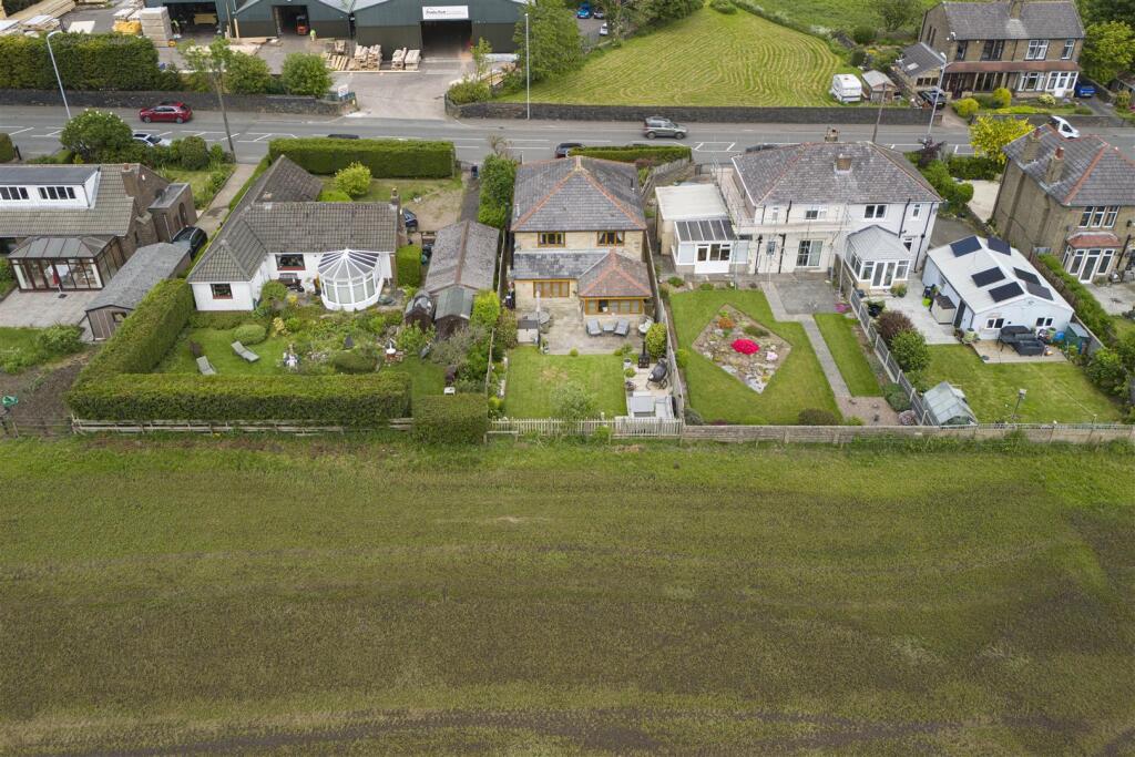 Bramleys Estate Agents - Dewsbury Road - Elland (5