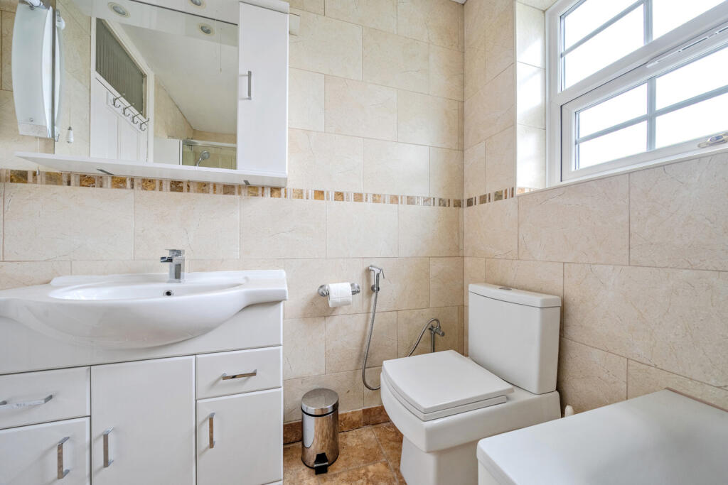 1297815-43-6838d4...