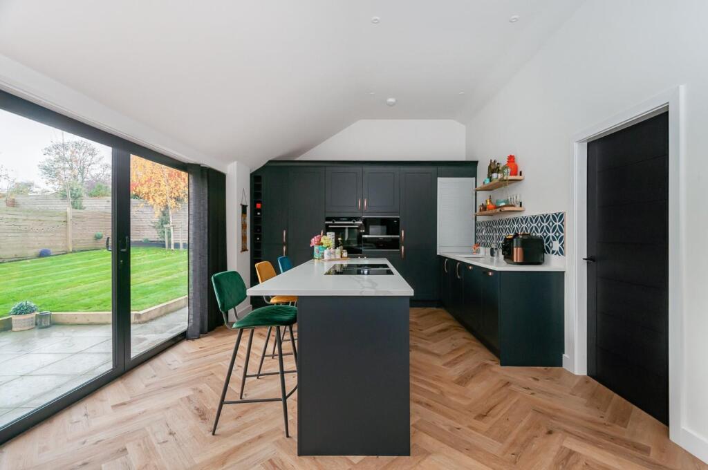 Kitchen alt