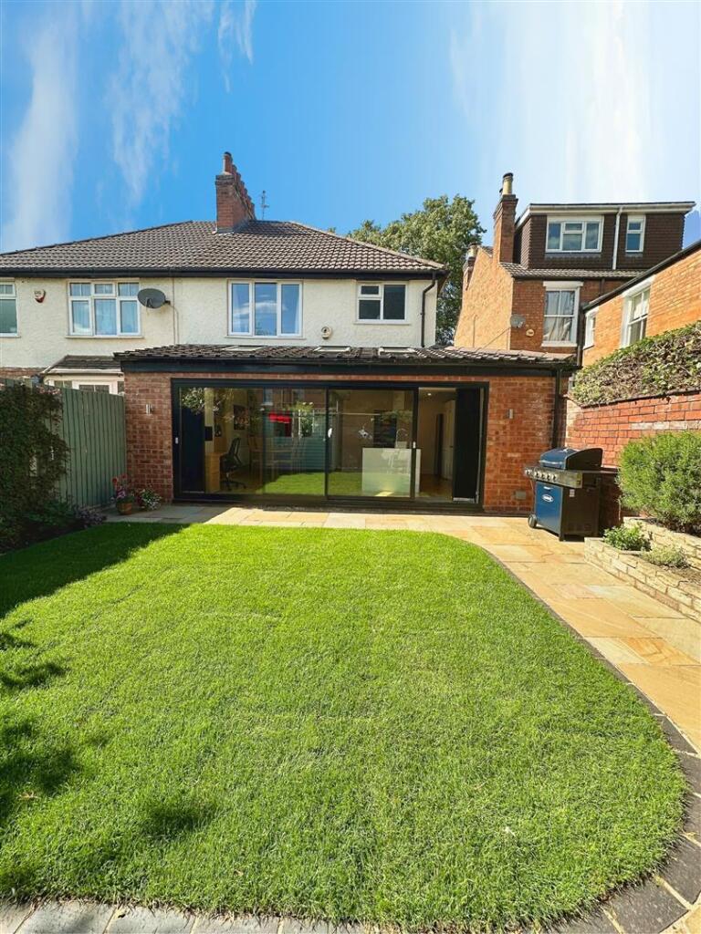 2dc0c741--4026-A215-2388BE689DDE-36581-00002985204