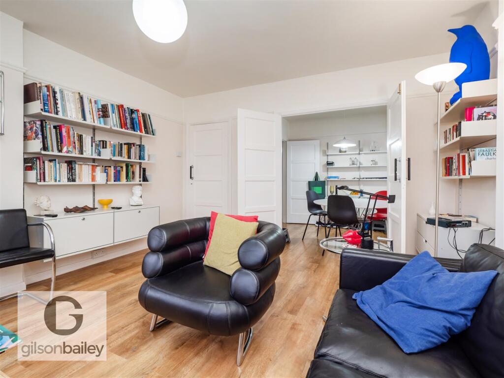 8BracondaleCourt-23.jpg